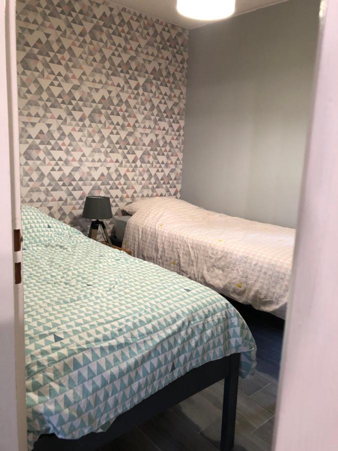 Cottage 4 Personnes Dans Domaine Prive Signy-le-Petit Экстерьер фото